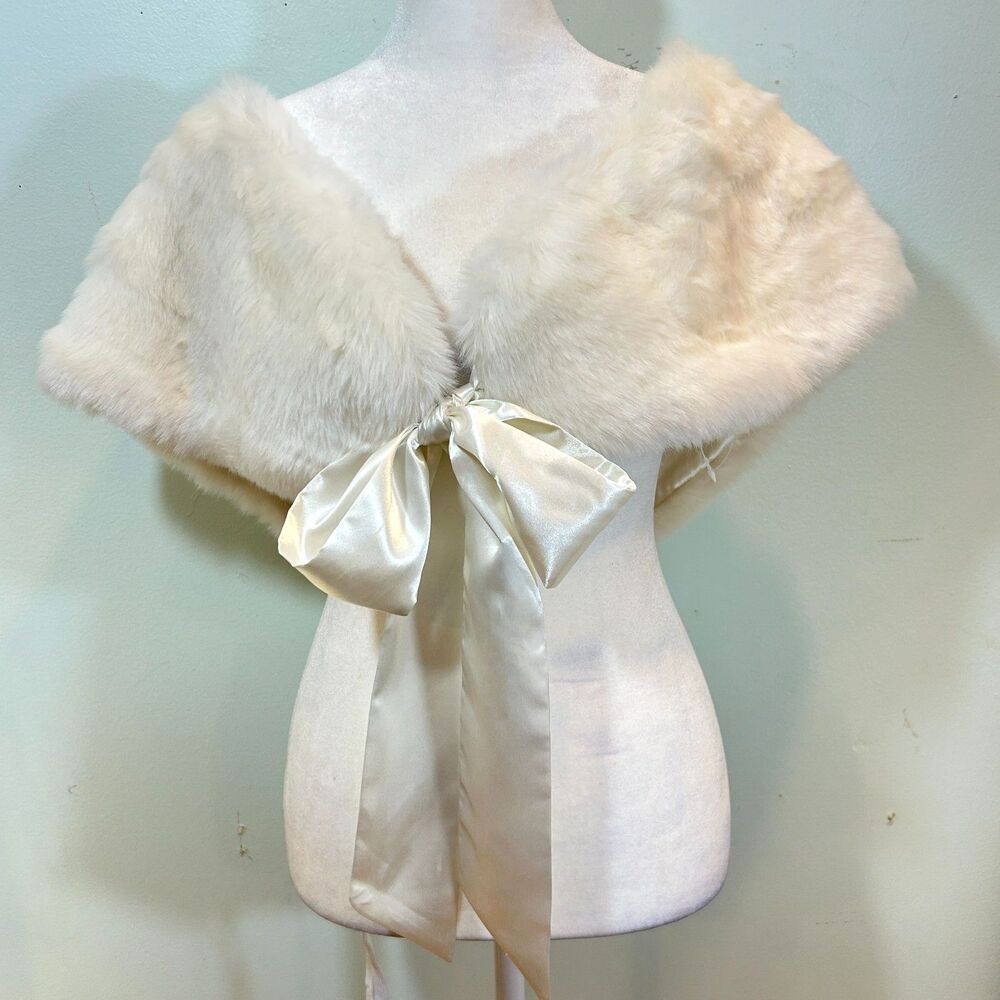 David's Bridal White Faux Fur Bowtie Shawl Wrap 53" Wedding Formal